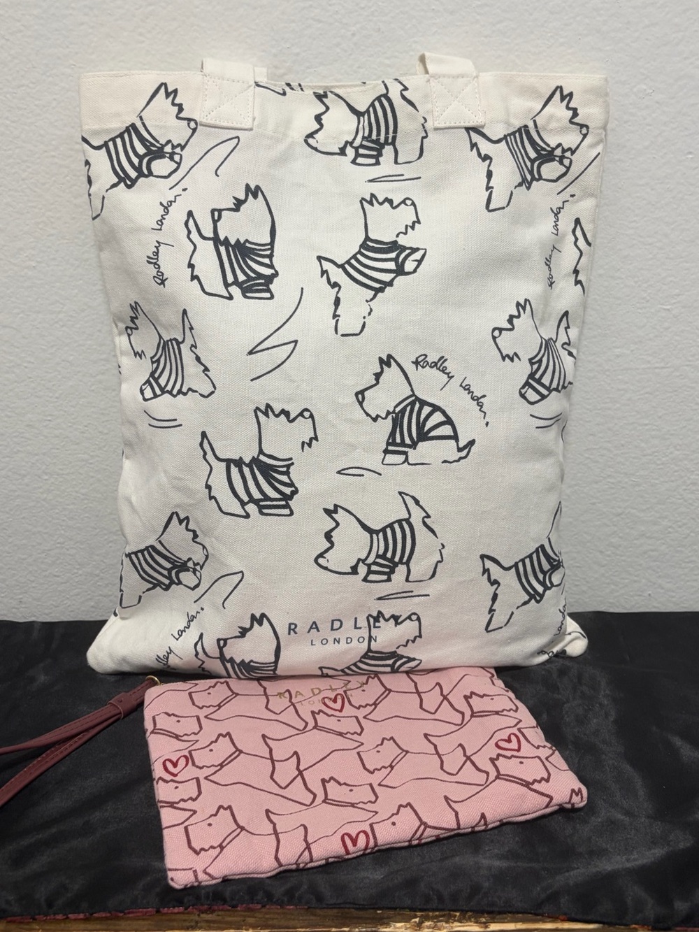 Radley London Cotton Scottie Tote & Wristlet Set (2) - Excellent Condition